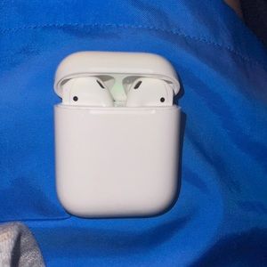 Apple Airpods USED